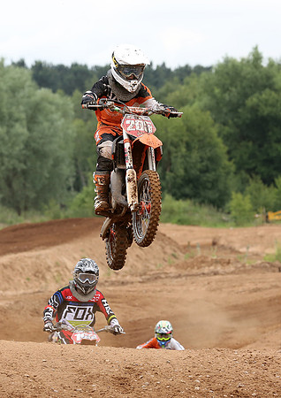 1221