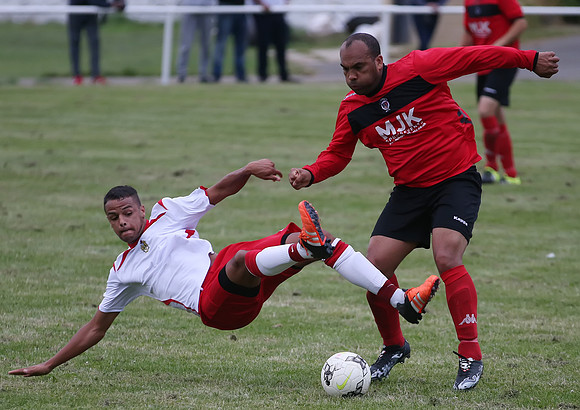 3386