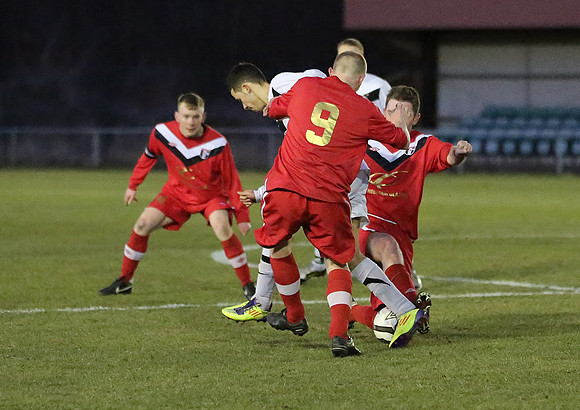 8821