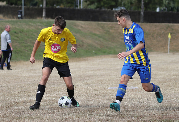 4753