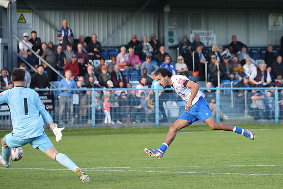 2134