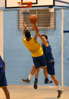 7743