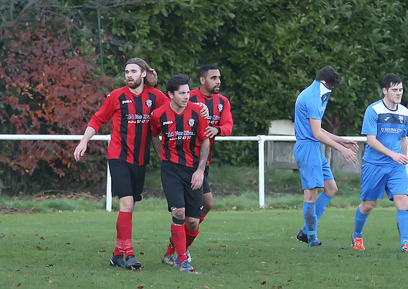 4608