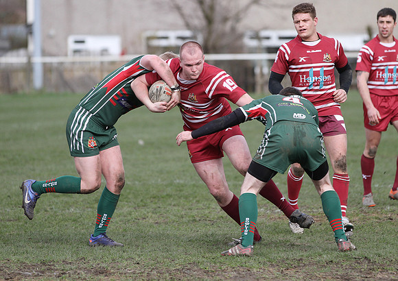 8323