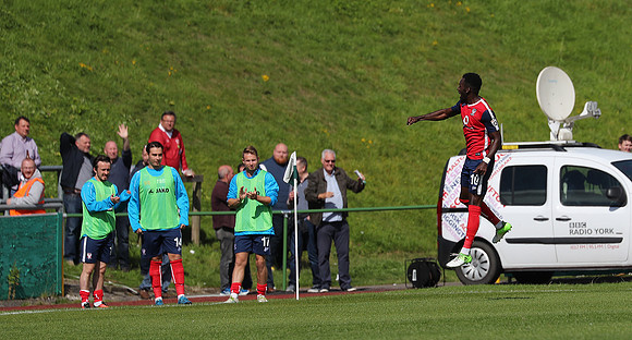4011