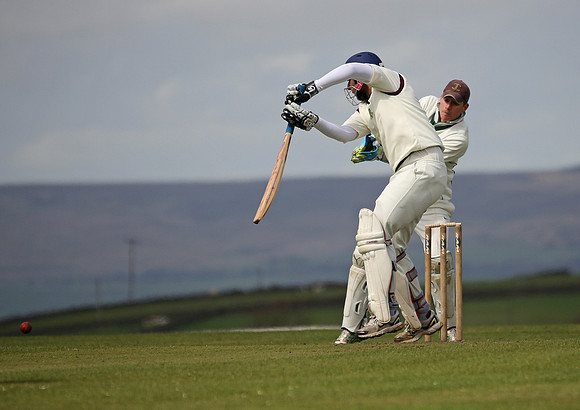 2235