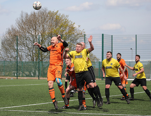 9923