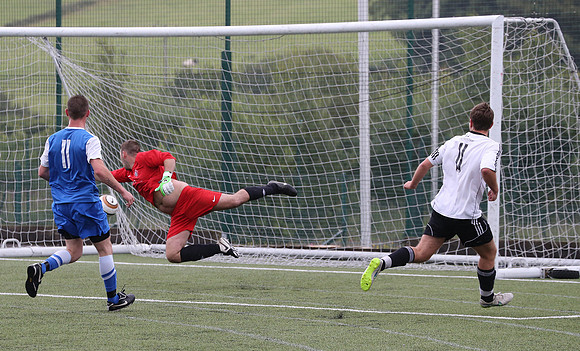 2823