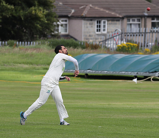 9757