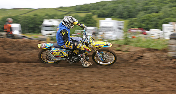 3383