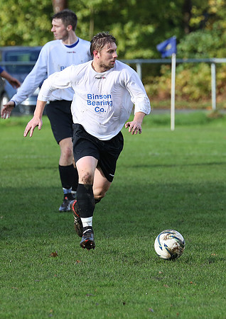 7352