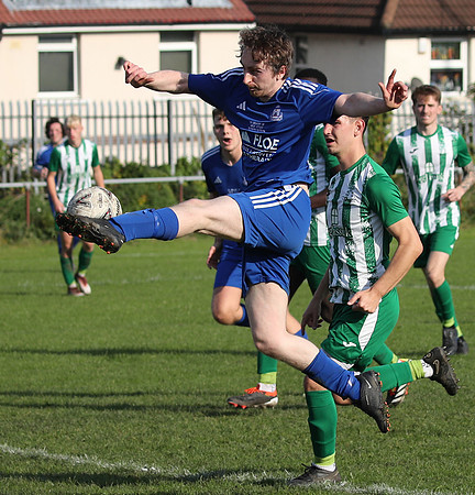 4764