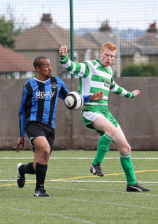 6982