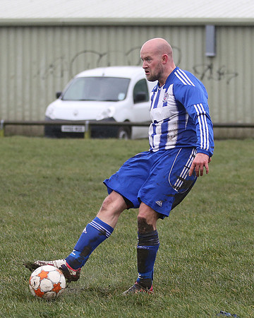 2976