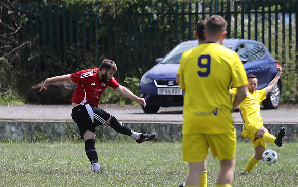 8804