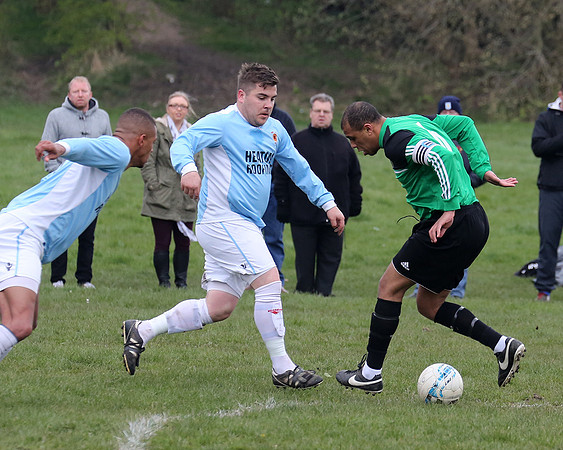 4997