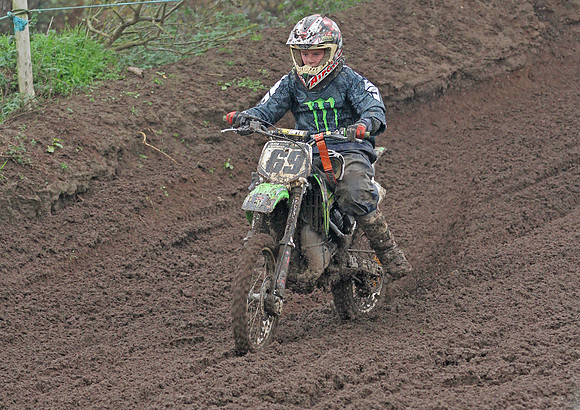 1605