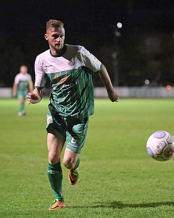 7566