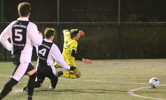 2376