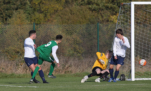 7559